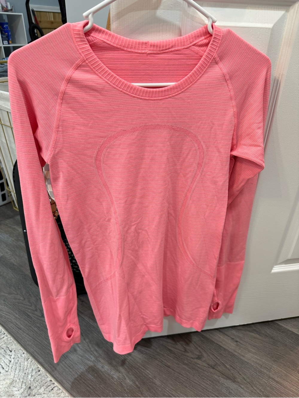 lululemon athletica Coral Pink Long-Sleeve Seamless Top